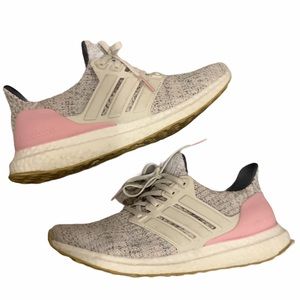 Adidas ultraboost sz 5.5